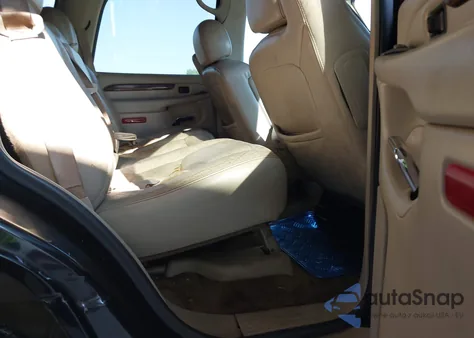 2006 Cadillac Escalade Standard из США, поврежденный, VIN 1GYEK63N86R105345